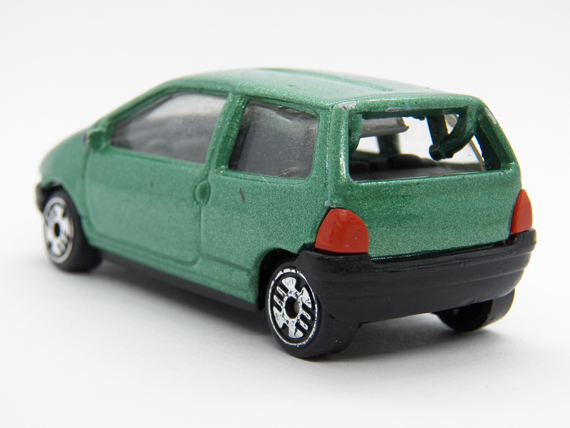 Illustration for article titled French Friday- Guisval Renault Twingo